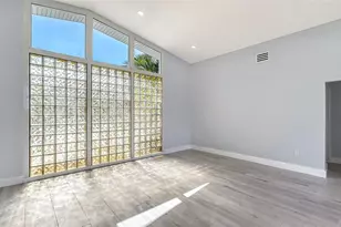 619 Buttonwood Dr, Longboat Key, FL 34228 - Photo 22