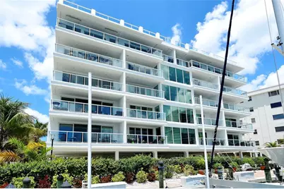650 Golden Gate Point #403, Sarasota, FL 34236 - Photo 2