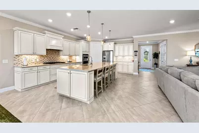 16741 Ellsworth Avenue, Bradenton, FL 34202 - Photo 14