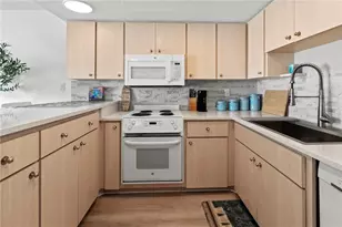 6701 Gulf of Mexico Dr, Longboat Key, FL 34228 - Photo 26