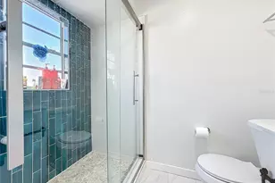 2900 Woodpine Ct, Sarasota, FL 34231 - Photo 52