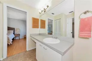 6145 Bonaventure Ct, Sarasota, FL 34243 - Photo 26