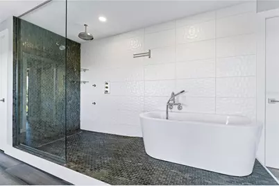 5236 Siesta Cove Drive, Sarasota, FL 34242 - Photo 32