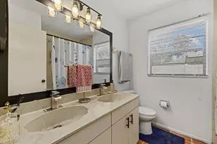 5008 30th St Ct E, Bradenton, FL 34203 - Photo 18