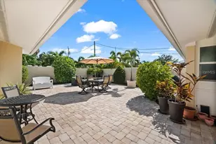 327 Avenida Milano, Sarasota, FL 34242 - Photo 48