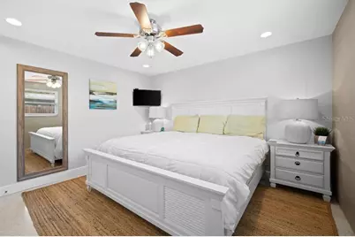 327 Avenida Milano, Sarasota, FL 34242 - Photo 44