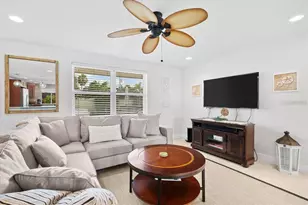 327 Avenida Milano, Sarasota, FL 34242 - Photo 6