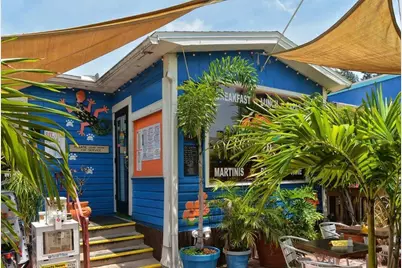 327 Avenida Milano, Sarasota, FL 34242 - Photo 66