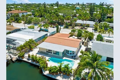 327 Avenida Milano, Sarasota, FL 34242 - Photo 1