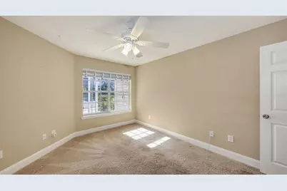 850 S Tamiami Trail #301, Sarasota, FL 34236 - Photo 14