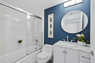 3010 Grand Bay Blvd, Longboat Key, FL 34228 - Photo 40