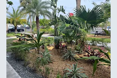 7150 N Tamiami Trail #S510, Sarasota, FL 34243 - Photo 10