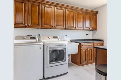 1211 Peridot Lane, Sun City Center, FL 33573 - Photo 16