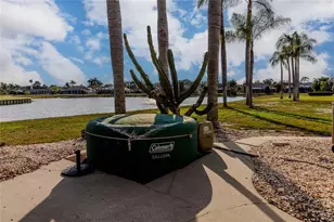 1211 Peridot Ln, Sun City Center, FL 33573 - Photo 32