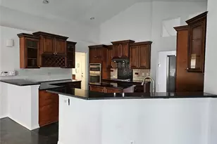 1211 Peridot Ln, Sun City Center, FL 33573 - Photo 12