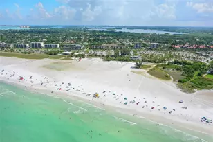 732 Siesta Dr, Sarasota, FL 34242 - Photo 50