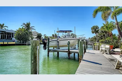 732 Siesta Drive, Sarasota, FL 34242 - Photo 16