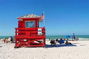 732 Siesta Dr, Sarasota, FL 34242 - Photo 36