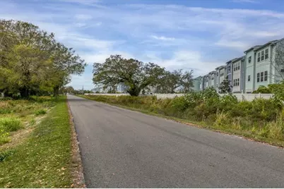 2305 Novus Street, Sarasota, FL 34237 - Photo 24