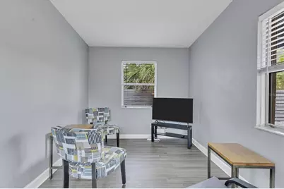 2305 Novus Street, Sarasota, FL 34237 - Photo 14