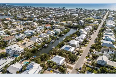 527 Magnolia Avenue, Anna Maria, FL 34216 - Photo 46