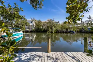 527 Magnolia Ave, Anna Maria, FL 34216 - Photo 36