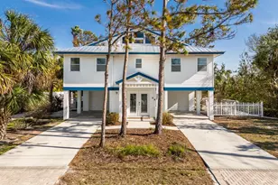 527 Magnolia Ave, Anna Maria, FL 34216 - Photo 2
