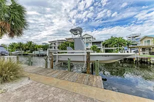 526 Loquat Dr, Anna Maria, FL 34216 - Photo 40