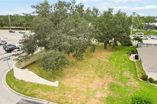 1101 N Cypress Point Dr, Venice, FL 34293 - Photo 14