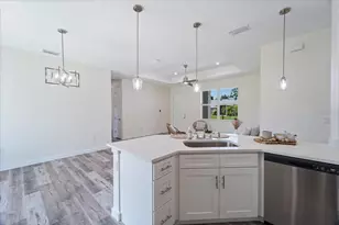 3299 Pinetree St, Port Charlotte, FL 33952 - Photo 6