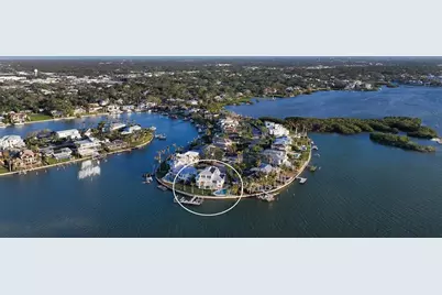 1300 Tangier Way, Sarasota, FL 34239 - Photo 2