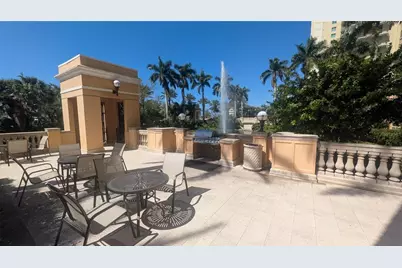 750 N Tamiami Trail #1404, Sarasota, FL 34236 - Photo 28