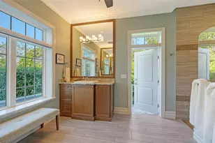 1543 Eastbrook Dr, Sarasota, FL 34231 - Photo 32