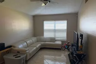 1136 Doncaster Ct, Kissimmee, FL 34758 - Photo 2