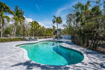 6324 Laguna Drive, Longboat Key, FL 34228 - Photo 30