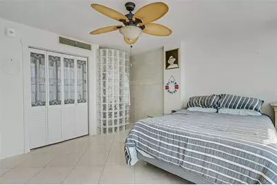 7000 Beach Plaza #905, Saint Pete Beach, FL 33706 - Photo 16