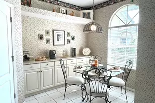 5712 Cottonwood St, Bradenton, FL 34203 - Photo 8