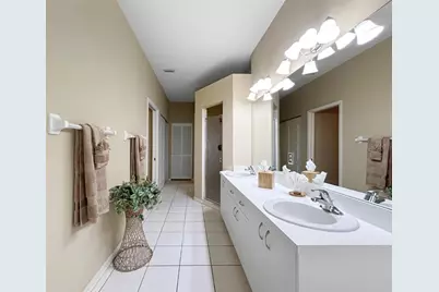 5712 Cottonwood Street, Bradenton, FL 34203 - Photo 28