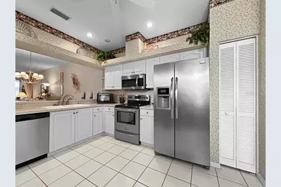 5712 Cottonwood Street, Bradenton, FL 34203 - Photo 6