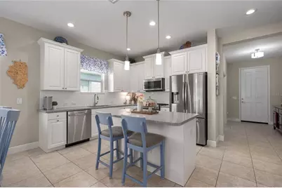 10914 Blue Magnolia Lane, Parrish, FL 34219 - Photo 8