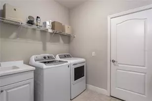 10914 Blue Magnolia Ln, Parrish, FL 34219 - Photo 22