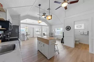 2408 Avenue B, Bradenton Beach, FL 34217 - Photo 16