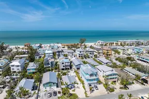 2408 Avenue B, Bradenton Beach, FL 34217 - Photo 32