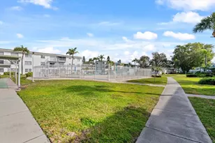 2326 Canal Dr, Bradenton, FL 34207 - Photo 30