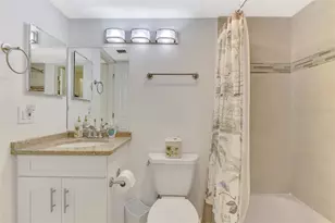 1618 Stickney Point Rd, Sarasota, FL 34231 - Photo 28