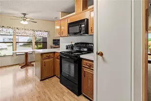 135 Hummingbird Ave, Ellenton, FL 34222 - Photo 16