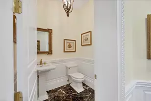 1137 N Lake Shore Dr, Sarasota, FL 34231 - Photo 20