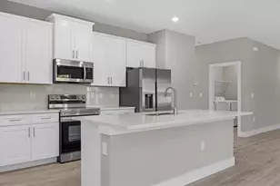 36 Gilbert St, North Port, FL 34288 - Photo 4