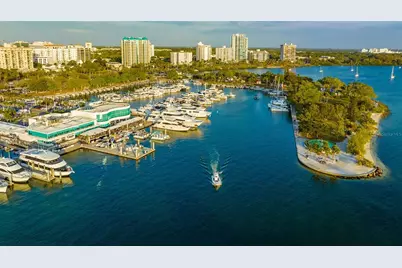 512 Laurel Park Drive, Sarasota, FL 34236 - Photo 40