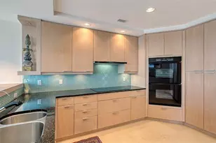 35 Watergate Dr, Sarasota, FL 34236 - Photo 16